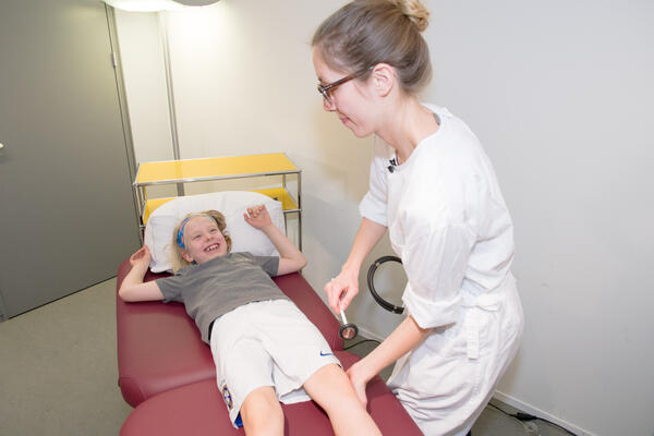Children as simulated patients in practical exams